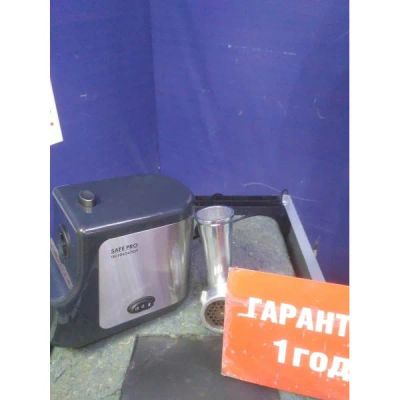 Лот: 25723809. Фото: 1. Мясорубка SCARLETT SC-MG45M17. Кухонная