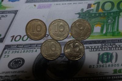Лот: 4823976. Фото: 1. Украина набор 10 копеек 2003 2005... Страны СНГ и Балтии