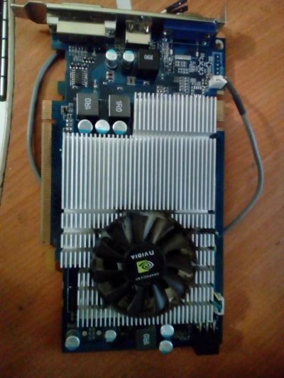 Лот: 9057295. Фото: 1. nvidia gf9600gs. Видеокарты