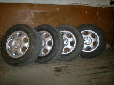 Лот: 4543949. Фото: 1. Зимний комплект колес R15, оригинальное... Шины на дисках