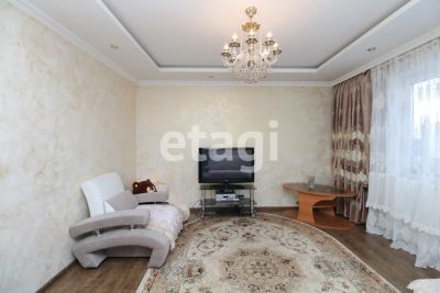 Лот: 25286256. Фото: 1. 5-комн. и более квартира , Красноярск... Квартиры, студии