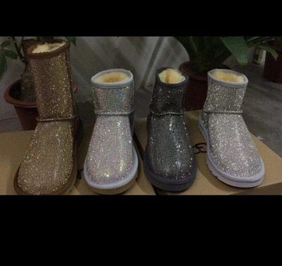 Лот: 10996547. Фото: 1. Ugg угги стразы люкс. Угги, унты, валенки