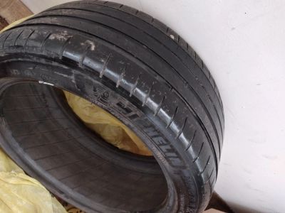 Лот: 15760895. Фото: 1. Продам летние шины 245/40/18. Шины