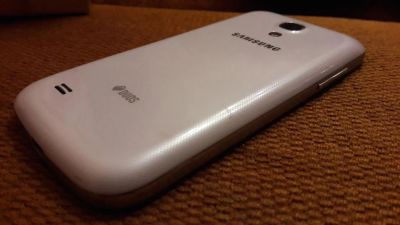 Лот: 7193271. Фото: 1. Samsung galaxy s4 mini duos white... Смартфоны