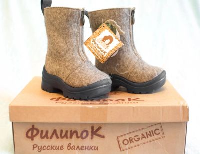 Лот: 6325495. Фото: 1. Валеночки фирмы Филипок новые!. Валенки, угги, унты