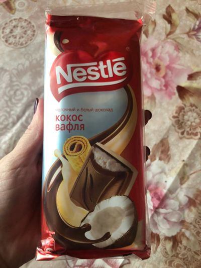 Лот: 17034959. Фото: 1. Шоколадки Nestle кокос вафля. Печенье, вафли, пряники