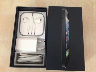 Лот: 4199516. Фото: 1. Apple iPhone 5 16gb, black. Смартфоны
