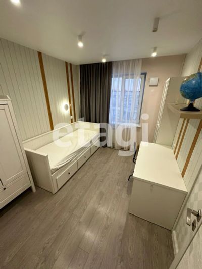 Лот: 25293844. Фото: 1. 3-комн. квартира , Красноярск... Квартиры, студии