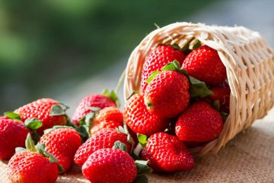 Лот: 7780428. Фото: 1. Клубника вкусная, сладкая, натуральная... Ягоды, орехи