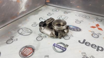 Лот: 23590585. Фото: 1. Заслонка дроссельная Audi A6 AUK... Двигатель и элементы двигателя