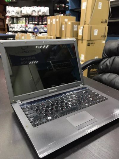 Лот: 10830092. Фото: 1. Samsung R425 (14 дюймов/ Athlon... Ноутбуки
