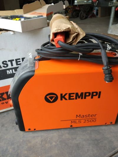 Лот: 11942446. Фото: 1. Сварочный аппарат Kemppi Master... Сварочные аппараты