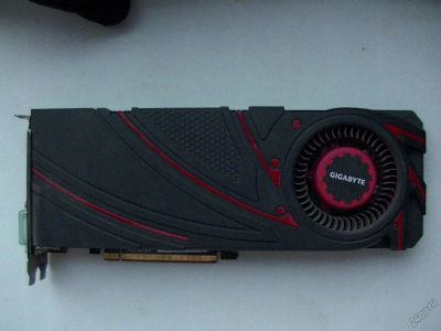 Лот: 5714782. Фото: 1. Видеокарта Gigabyte AMD Radeon... Видеокарты