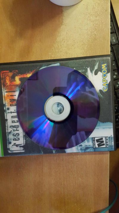 Лот: 8686156. Фото: 1. resident evil 5 xbox 360. Игры для консолей
