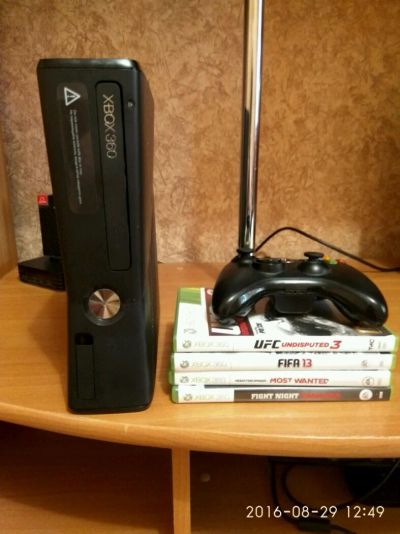 Лот: 8082869. Фото: 1. Xbox 360 250gb. Игровые приставки, консоли