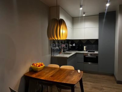 Лот: 25296755. Фото: 1. 3-комн. квартира , Красноярск... Квартиры, студии
