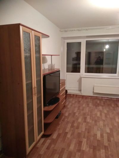 Лот: 12952651. Фото: 1. сдам квартиру 1комн. 42кв.м. Квартиры, студии