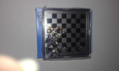 Лот: 6949605. Фото: 1. Мини- шахматы 11*11 см. Настольные игры, карты