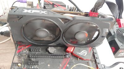 Лот: 15584765. Фото: 1. Видеокарта XFX AMD Radeon RX 570... Видеокарты