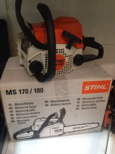 Лот: 9694194. Фото: 1. Бензопила Stihl MS170. Бензо-, мотоинструмент
