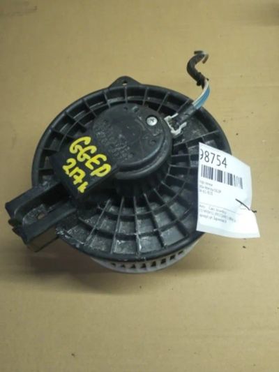 Лот: 21397284. Фото: 1. мотор печки Mazda Atenza GG3P. Двигатель и элементы двигателя
