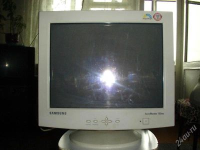 Лот: 2772382. Фото: 1. Монитор Samsung syng master 765mb. ЭЛТ-мониторы