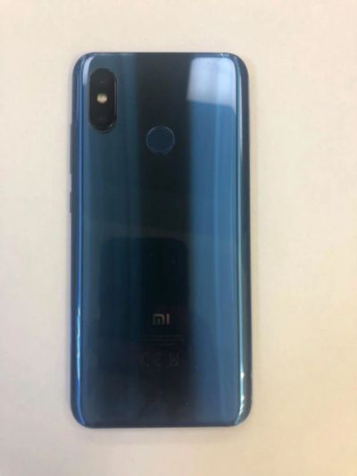 Лот: 18043196. Фото: 1. Xiaomi Mi 8 6/64Gb Blue 869832044057590. Смартфоны