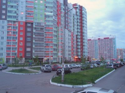 Лот: 5626844. Фото: 1. Сдам 1-к квартиру мкр. Покровский... Квартиры, студии