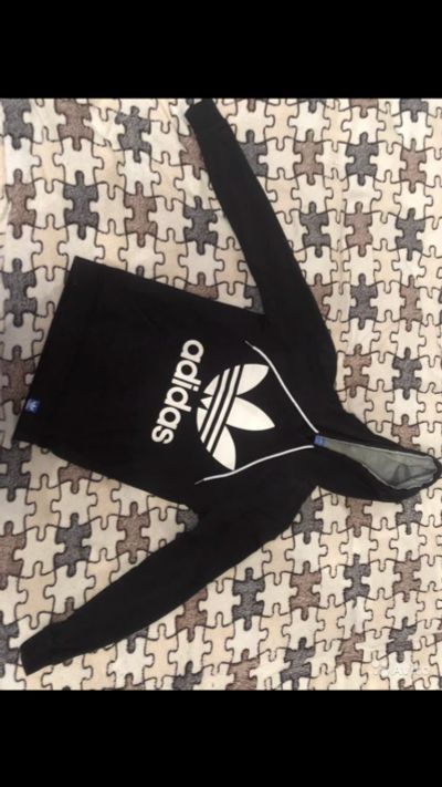 Лот: 18892342. Фото: 1. Кофта adidas. Кофты, туники
