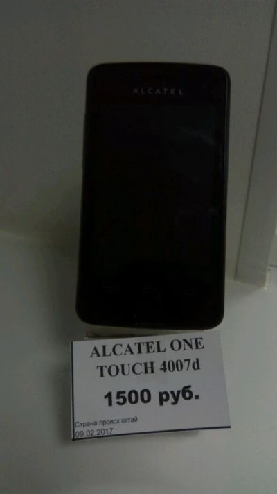 Лот: 9072082. Фото: 1. Alcatel One Touch Pixi 4007D. Смартфоны