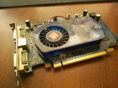 Лот: 5170471. Фото: 1. Видеокарта Radeon HD 3650 . неисправна... Видеокарты