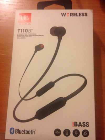 Лот: 10920115. Фото: 1. Беспроводные наушники JBl T110... Наушники, гарнитуры