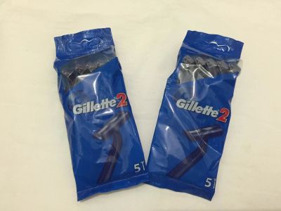 Лот: 9829866. Фото: 1. Две упаковки станков Gillette... Средства личной гигиены 