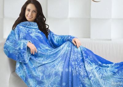 Лот: 8787569. Фото: 1. Плед с рукавами морозные узоры... Другое (домашний быт)