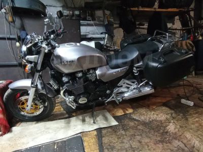 Лот: 21994615. Фото: 1. Мотоцикл Yamaha XJR1200. Мотоциклы