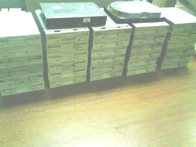 Лот: 3236047. Фото: 1. 30 приводов FDD (цена за все). Приводы CD, DVD, BR, FDD
