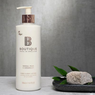 Лот: 24933957. Фото: 1. Лосьон для тела и рук Boutique... Уход за телом