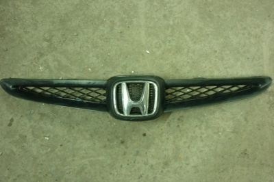 Лот: 9643576. Фото: 1. Решетка бампера Honda FIT GD1... Кузов