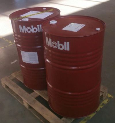 Лот: 12750249. Фото: 1. Mobil Delvac XHP ESP 10W-40 208л... Масла, жидкости