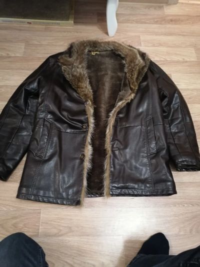 Лот: 19661728. Фото: 1. Куртка кожаная зимняя. Верхняя одежда