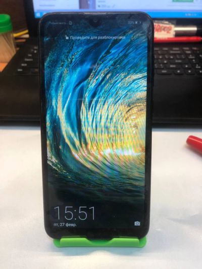 Лот: 20563044. Фото: 1. Смартфон Huawei y7 2019 3\32 GB... Смартфоны