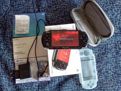 Лот: 1620074. Фото: 1. PSP Slim 3008 Piano Black (идеальное... Игровые приставки, консоли
