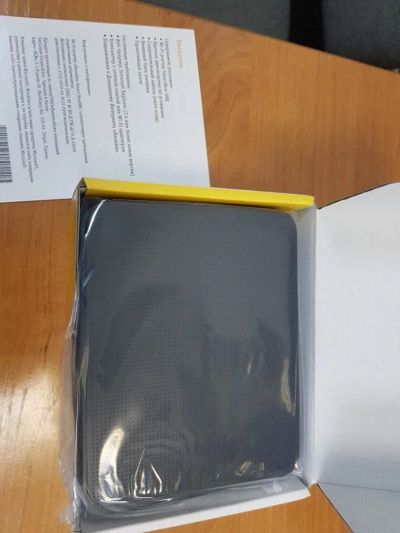 Лот: 10443761. Фото: 1. wi fi роутер Smart Box One билайн. WiFi, Bluetooth адаптеры