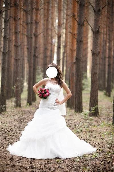 Лот: 2170631. Фото: 1. Свадебное платье. Другое (свадебная мода)