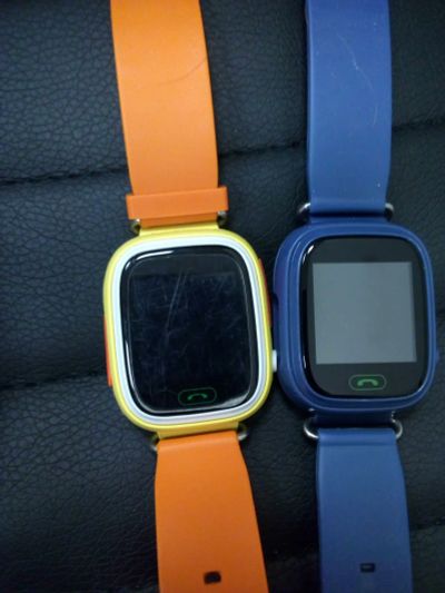 Лот: 19706789. Фото: 1. Часы Smart Baby Watch Q80 (2 шт... Смарт-часы, фитнес-браслеты, аксессуары