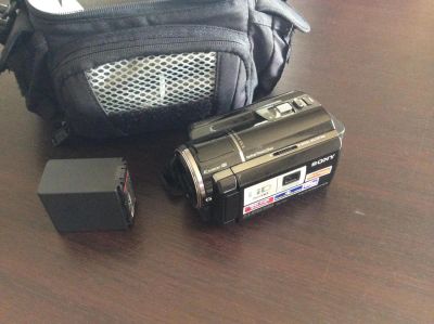 Лот: 4368329. Фото: 1. Видеокамера Sony HDR-PJ50E. Кинокамеры