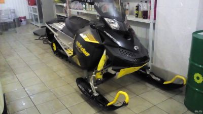 Лот: 14556078. Фото: 1. Снегоход BRP Ski-doo summit everest... Снегоходы, квадроциклы