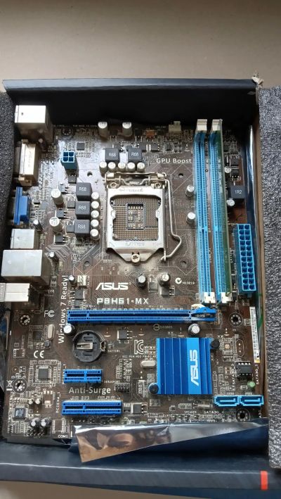 Лот: 20998531. Фото: 1. Asus P8H61-MX. Материнские платы
