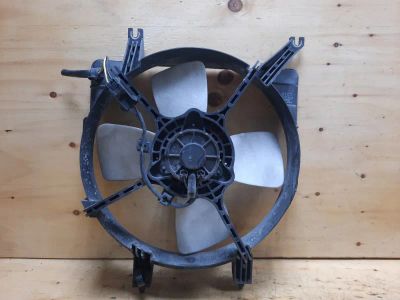 Лот: 19362959. Фото: 1. Диффузор радиатора Mazda Demio... Двигатель и элементы двигателя
