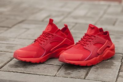 Лот: 17093358. Фото: 1. Кроссовки Nike Air Huarache Ultra... Кеды, кроссовки, слипоны